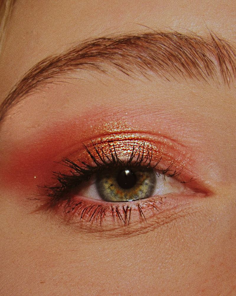 Smokey eyes cald pentru ochi căprui